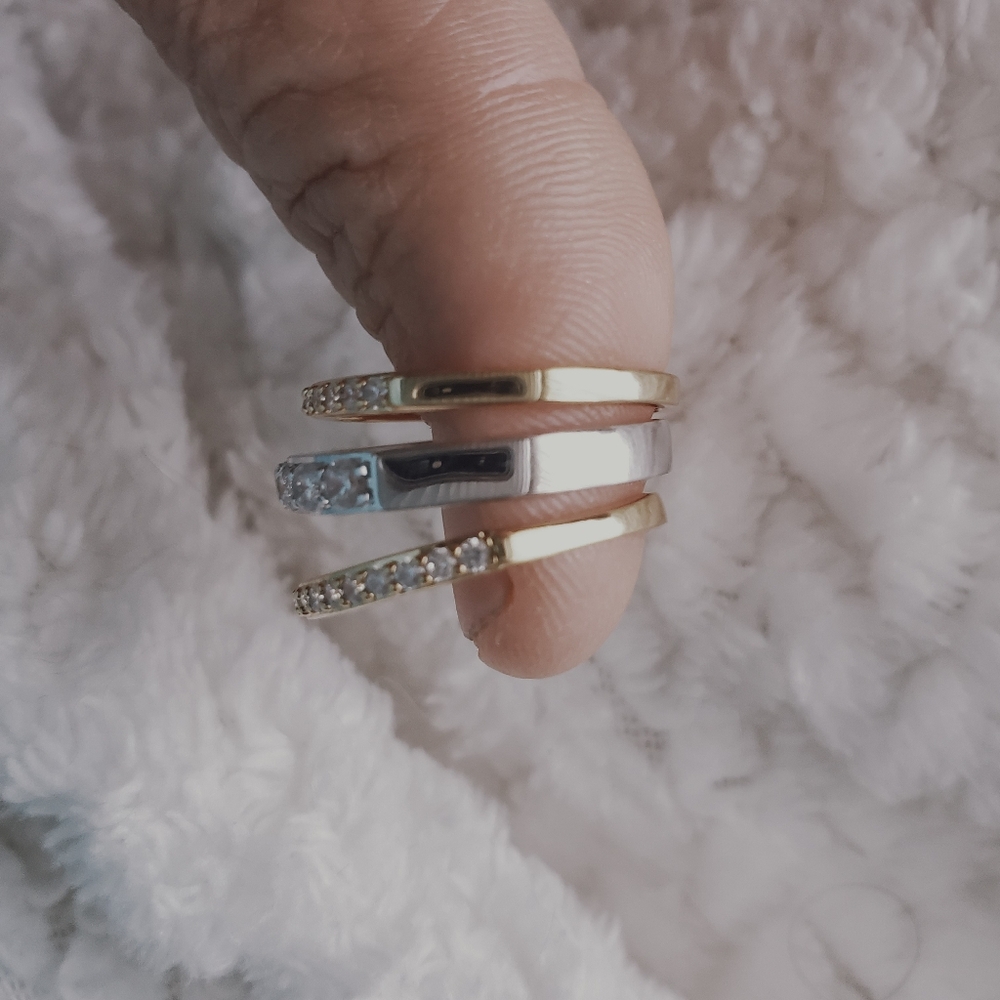 Stackable Rings🆕️ So Cute! - Picture 5 of 6